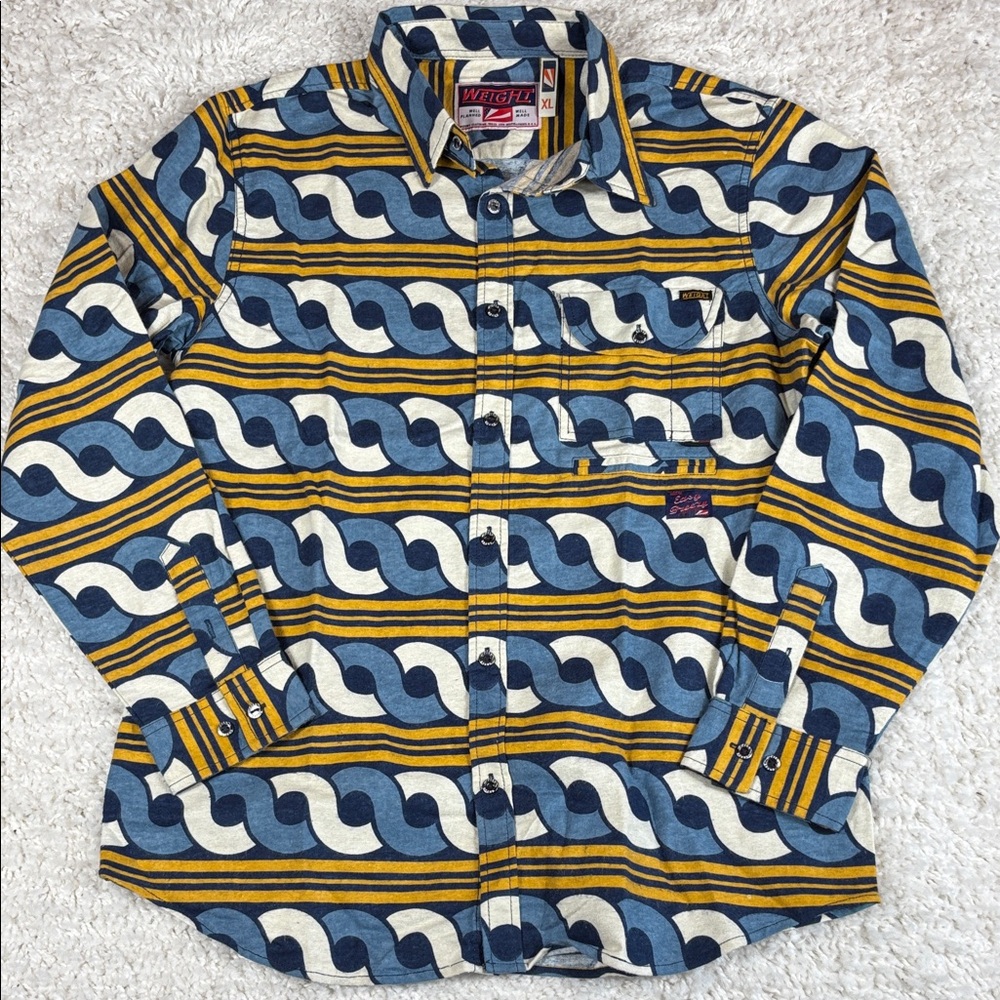 WEIGHT “Easy Breezy” Geometric Wave Print Button Down Shirt Men’s XL